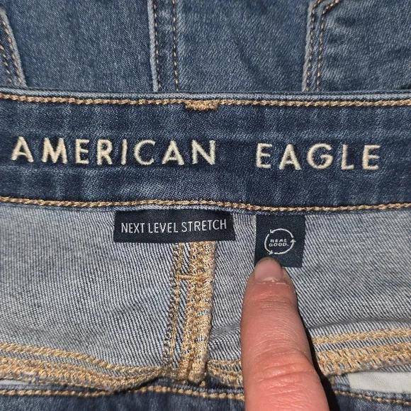 American Eagle High Rise Jegging Size 4 - Picture 2 of 8